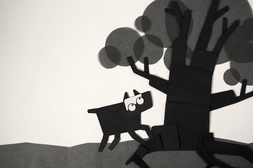 Filmstill Dog and Tree